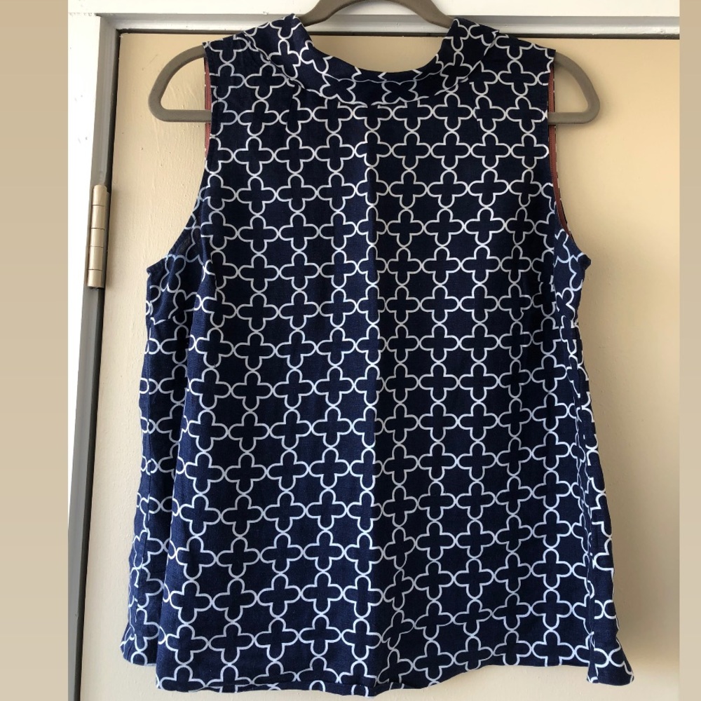Boden Linen Sleeveless Mock Neck Button Back Top